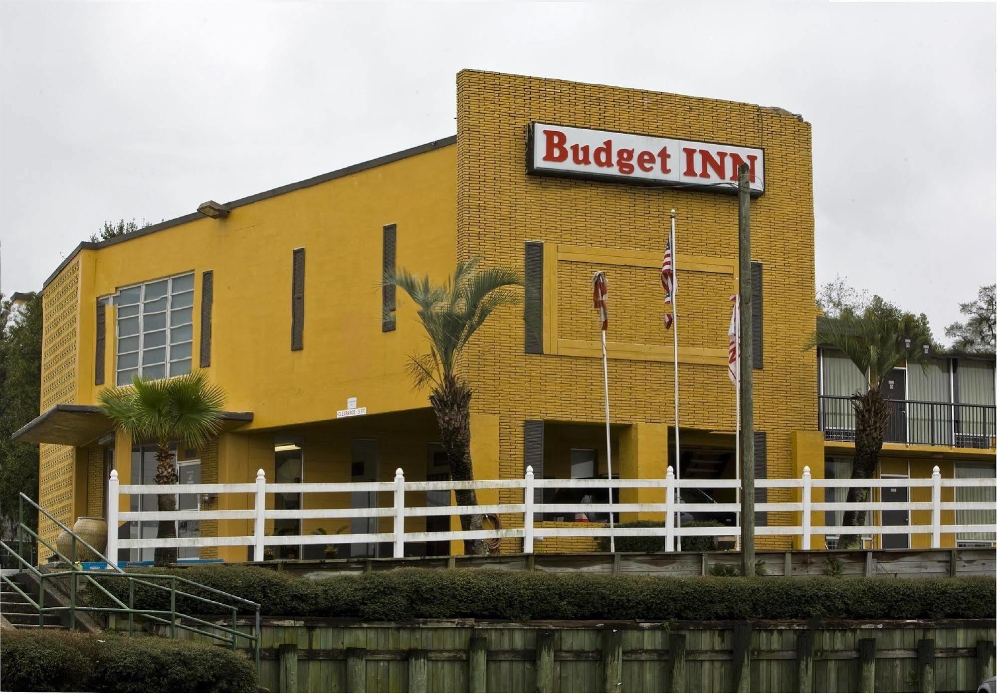 Budget Inn - Палатка Экстерьер фото