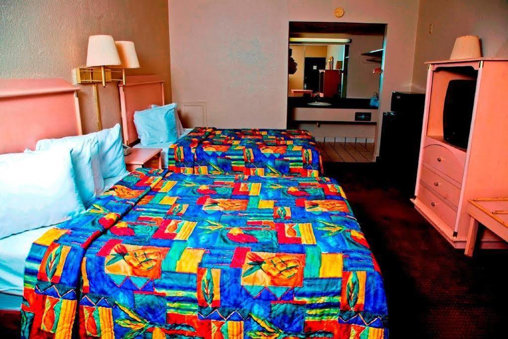 Budget Inn - Палатка Экстерьер фото